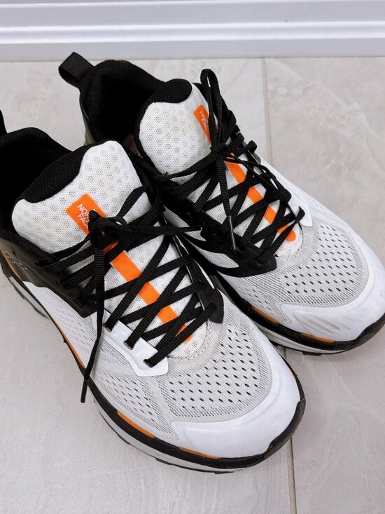The North Face Shoes - 95% NEW THE NORTH FACE SHOES, SIZE 7